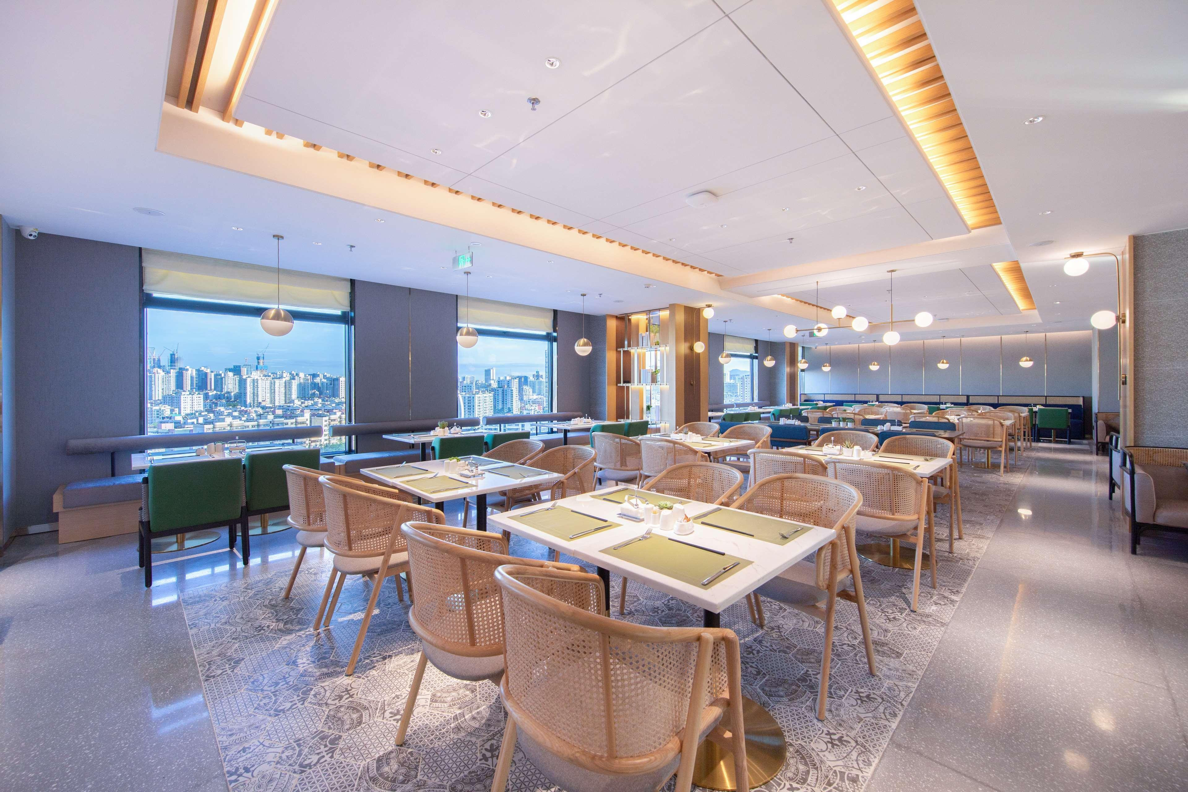 Hilton Garden Inn Shenzhen Nanshan Avenue מראה חיצוני תמונה